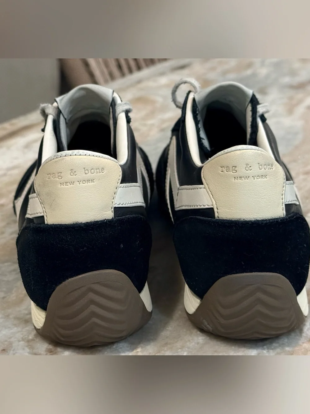 Women’s RAG & BONE Retro Runner Slim black sneakers- Size 39